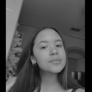 Meet your Posher, Kierra